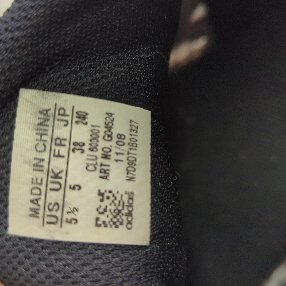 ADIDAS Boost shoes - Picture 5 of 5